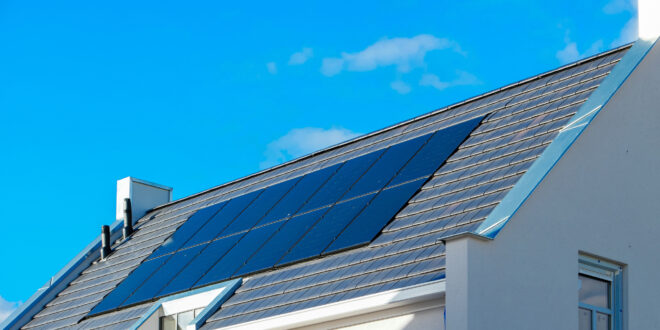 Újraindulhat az ingyen napelemes pályázat, hamarosan igényelhetik a pénzt