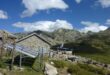 Félszáz elszigetelt háztartást szerelnek fel napelemrendszerrel a székelyföldi Hargita megyében