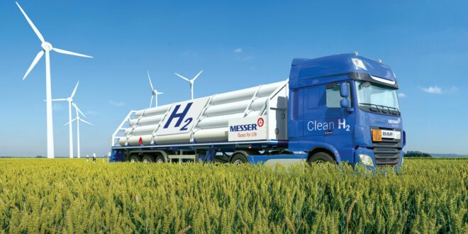 Decembertől egy éven át hét helyszínen tesztel hidrogén-üzemanyagcellás buszokat a HUMDA