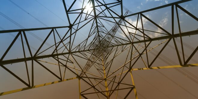 Négy új energiatárolót telepített az OPUS TITÁSZ – stabilabbá válik a keleti áramhálózat