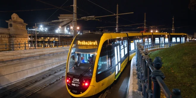 Új CAF-villamosokkal zöldül Budapest közlekedése