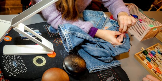 Bécsben újrahasznosítanak: ingyenes javítás kis készülékekre és ruhákra