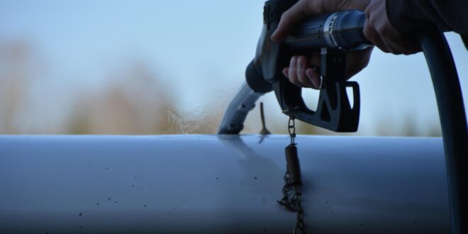 Tankolási korlátozás Szlovéniában: napi limitet vezetettek be