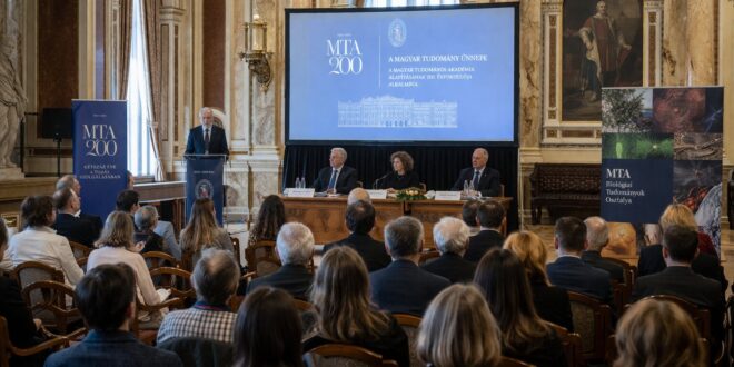 Ünnepi tudományos hónap indult a Magyar Tudományos Akadémián