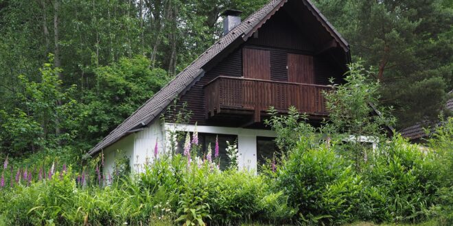 Megújult kulcsosház segíti az erdei turizmust a Balaton-felvidéken