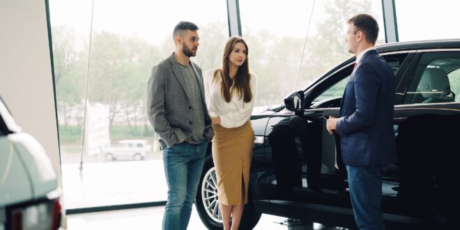 Tovább szárnyalnak az elektromos autók eladásai Európában