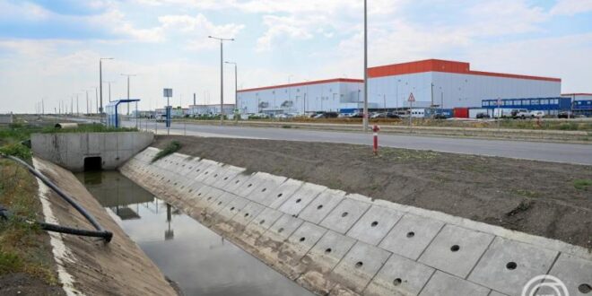 Több millió liter víz folyt át Debrecenben, kiderült, mi áll a háttérben